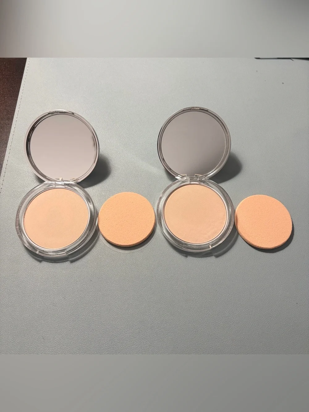 Clinique Stay-Matte Sheer Pressed Powder Oil Free 01 Stay Buff (VF) Lot of 2